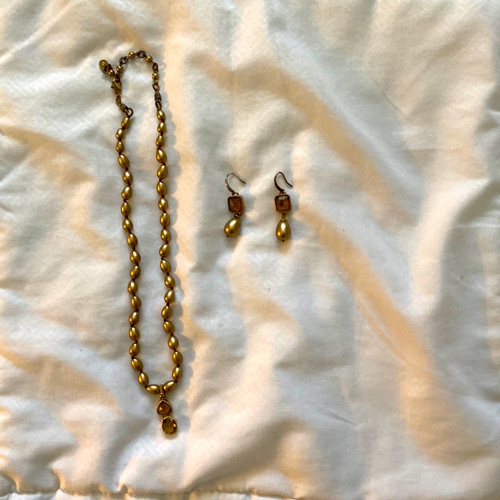 Necklace set